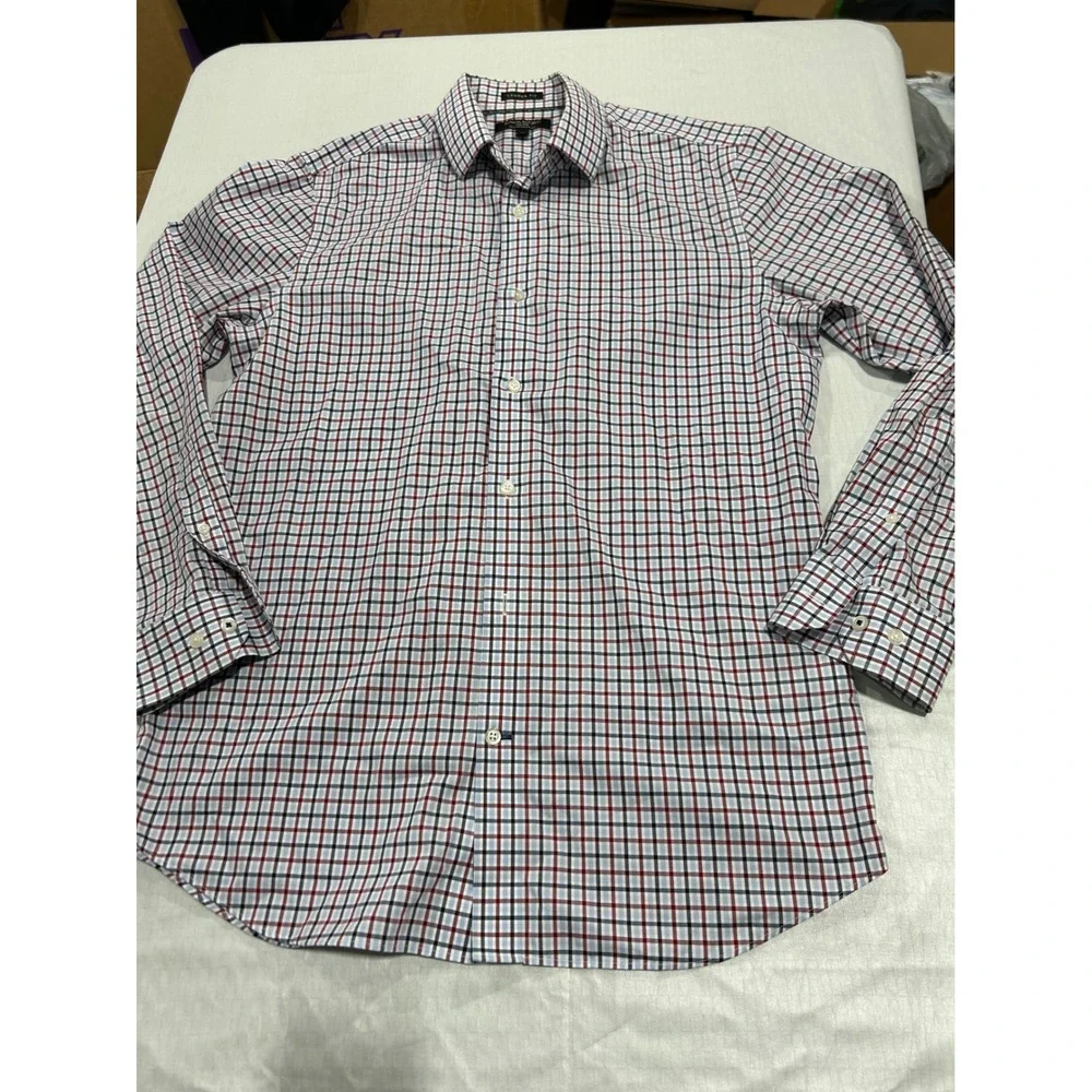 Banana Republic Camden Fit Shirt Mens Medium Red‎ Navy Check Iron Cotton Stretch
